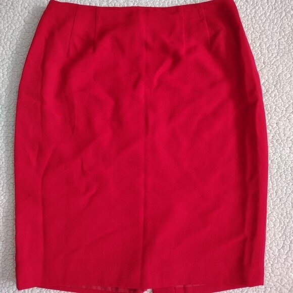 Lord & Taylor red lined 100% wool straight pencil skirt ladies size 10 Petite - Picture 1 of 5